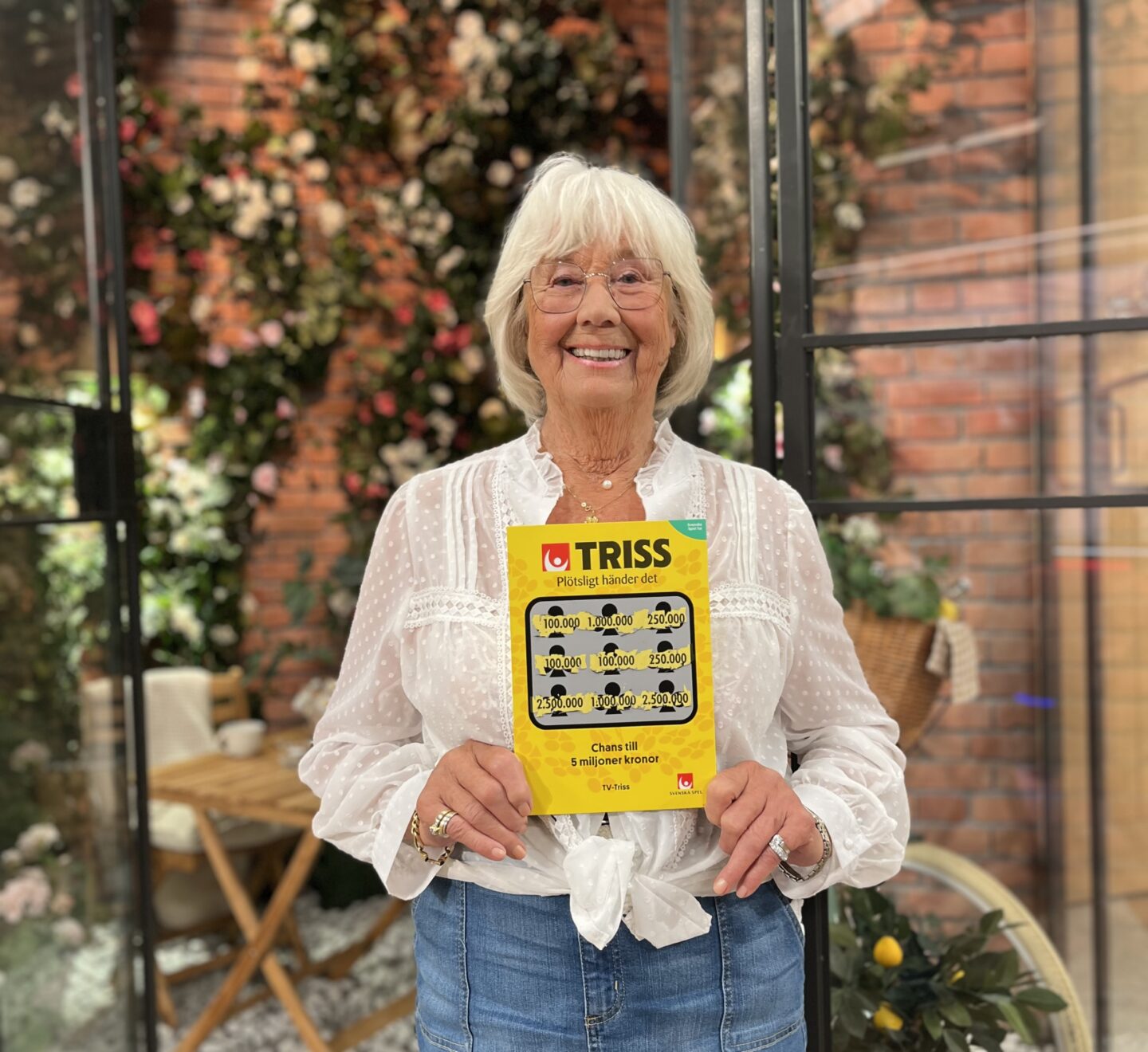 Abbekåsbon Birgitta vann 100 000 kronor på Triss i TV4 Nyhetsmorgon till en god middag och vardagslyx.