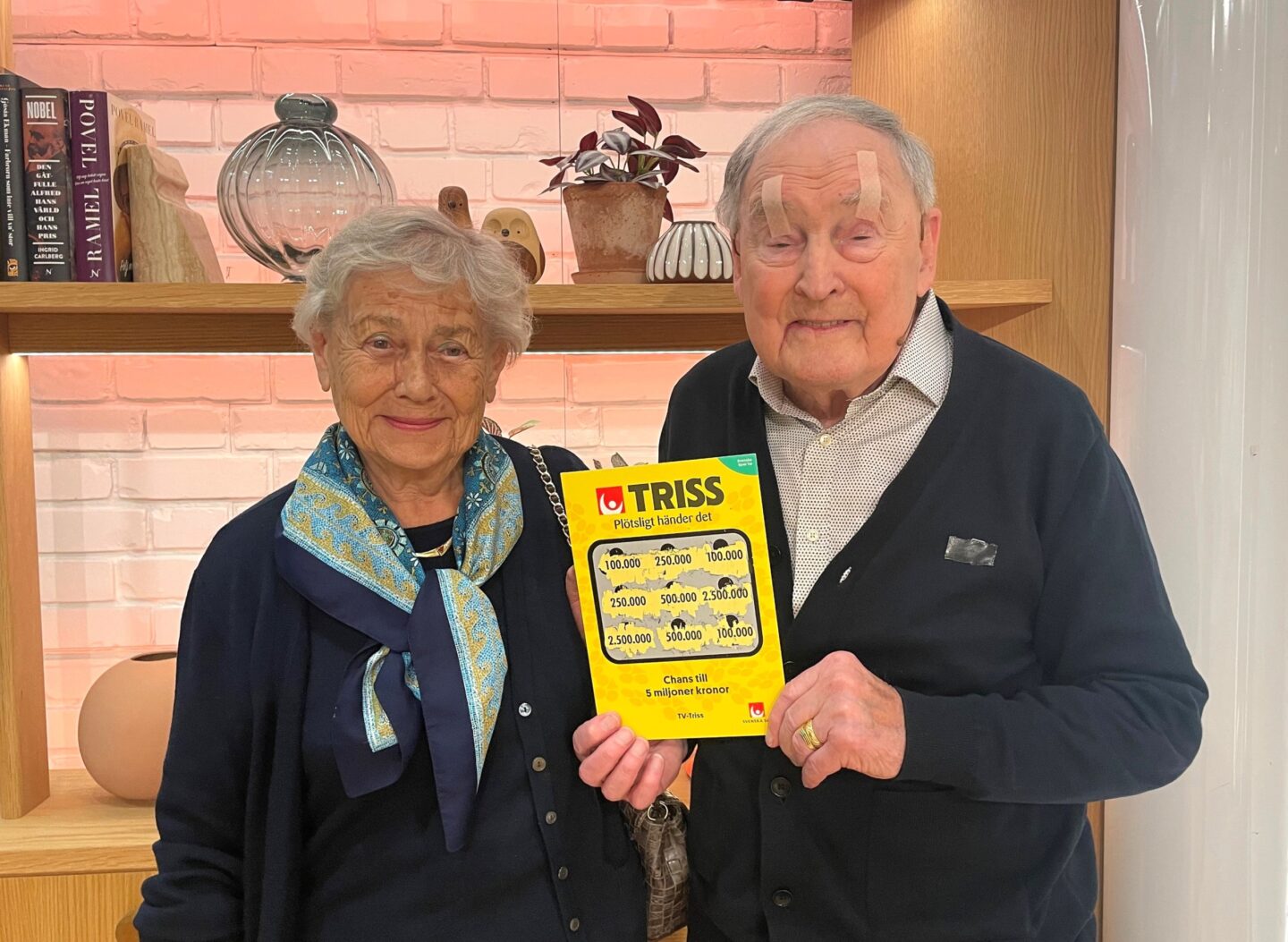 91-åriga Båstadsbon Björn skrapade Triss i Nyhetsmorgon