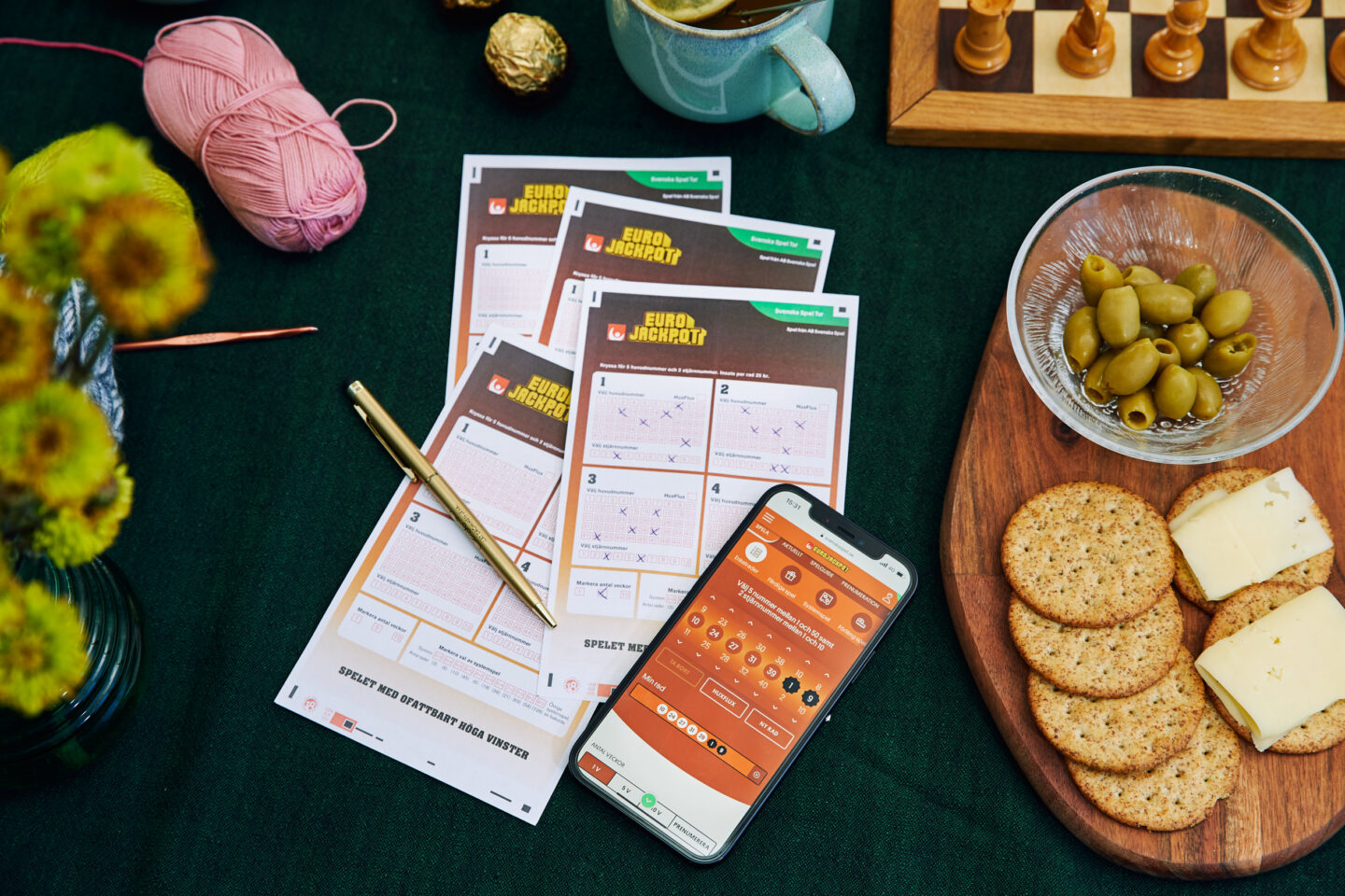 I flera dagar gick en pensionerad man från Sotenäs kommun ovetandes om att han vunnit 1