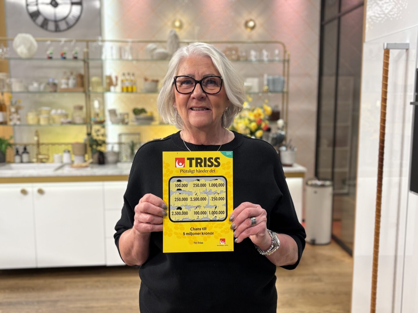 Eva skrapade fram storvinst på Triss i tv - åker till Grekland