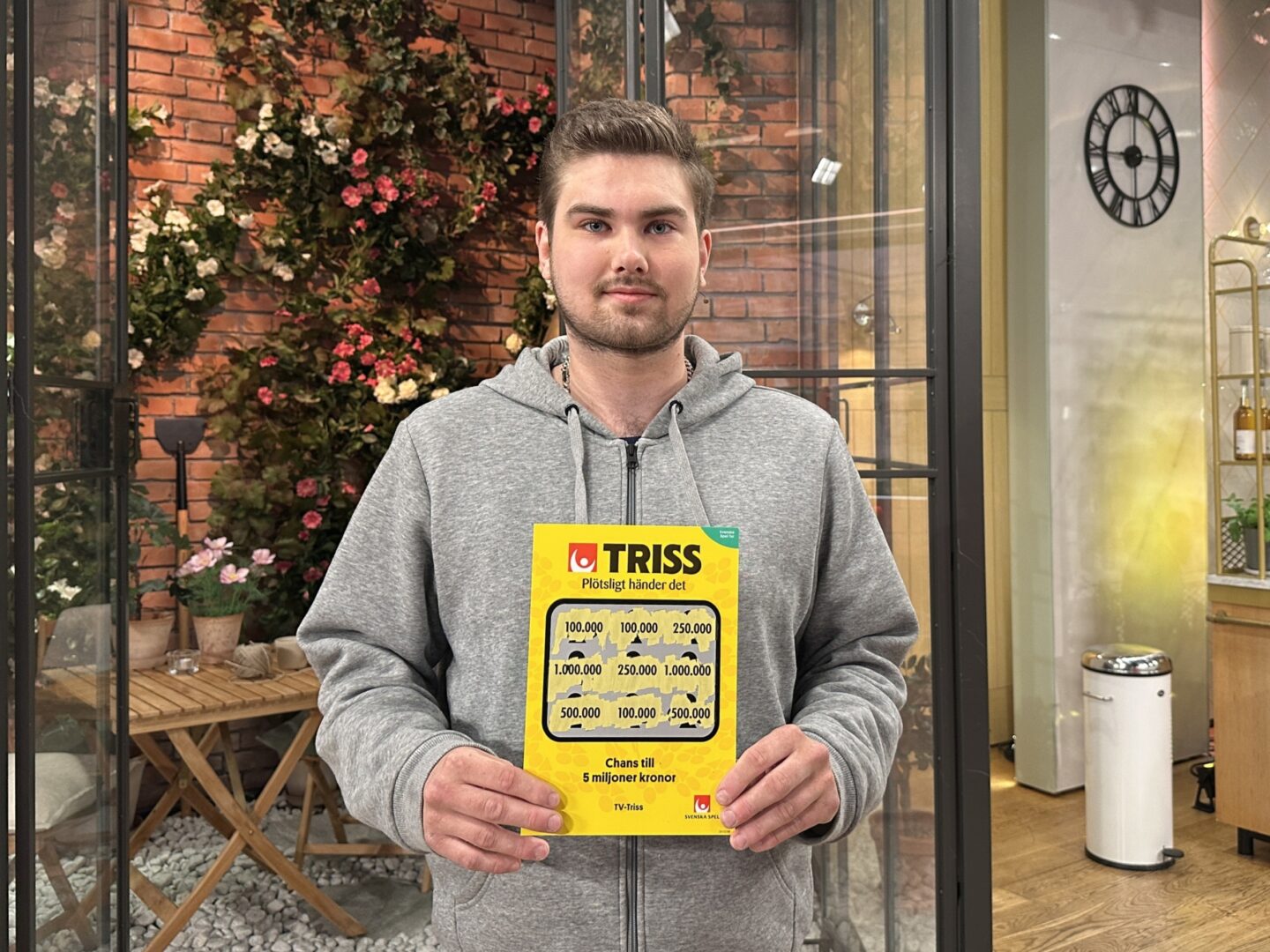 Filip från Umeå skrapade fram 100 000 på Triss i tv