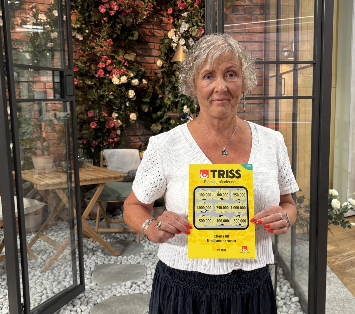 Skövdebon Dorthes morsdagspresent resulterade i 100 000 kronor på Triss i tv