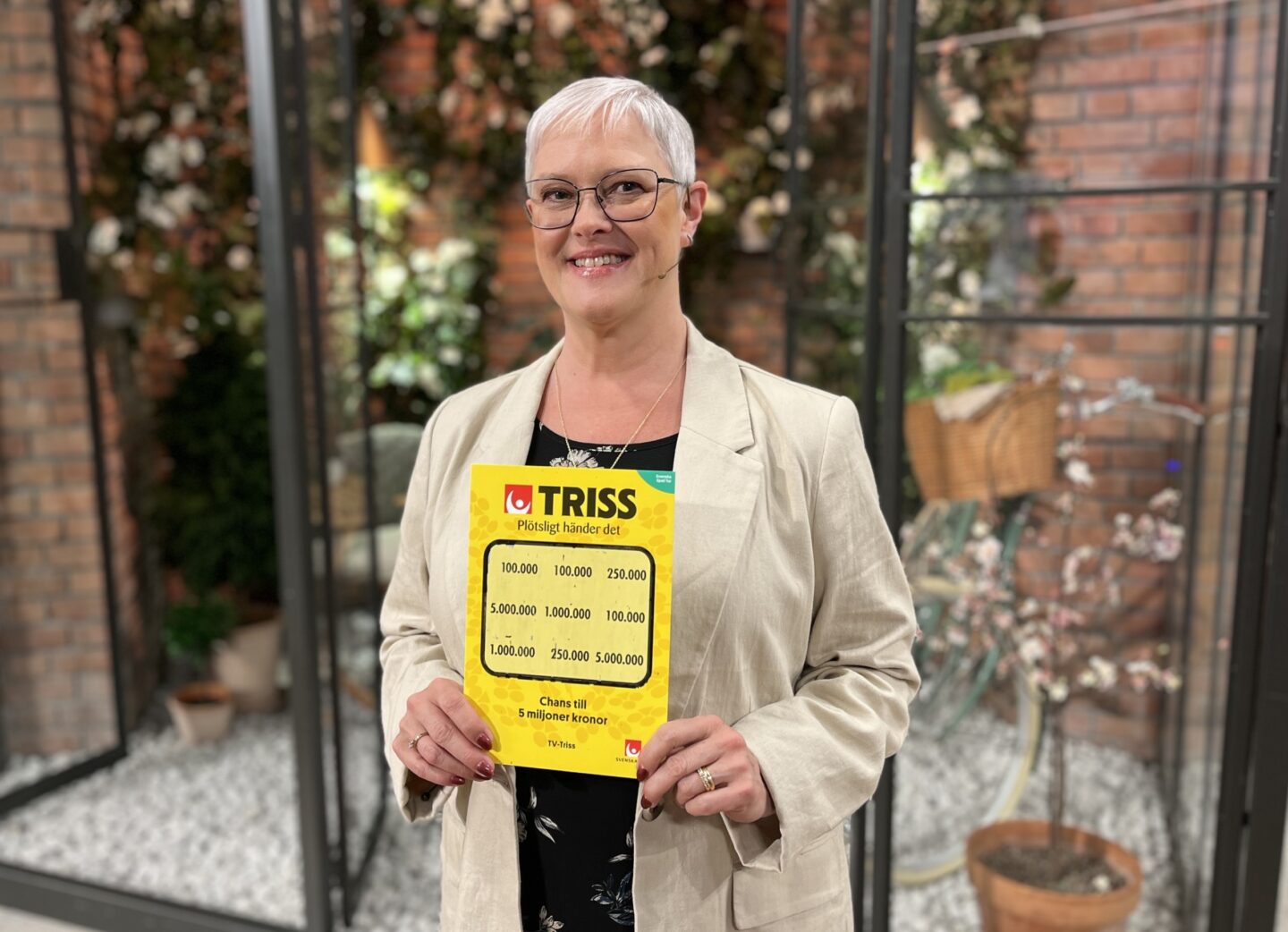 Gunilla från Åtvidaberg vann storvinst på Triss i tv – uppfyller drömmen om husbil|