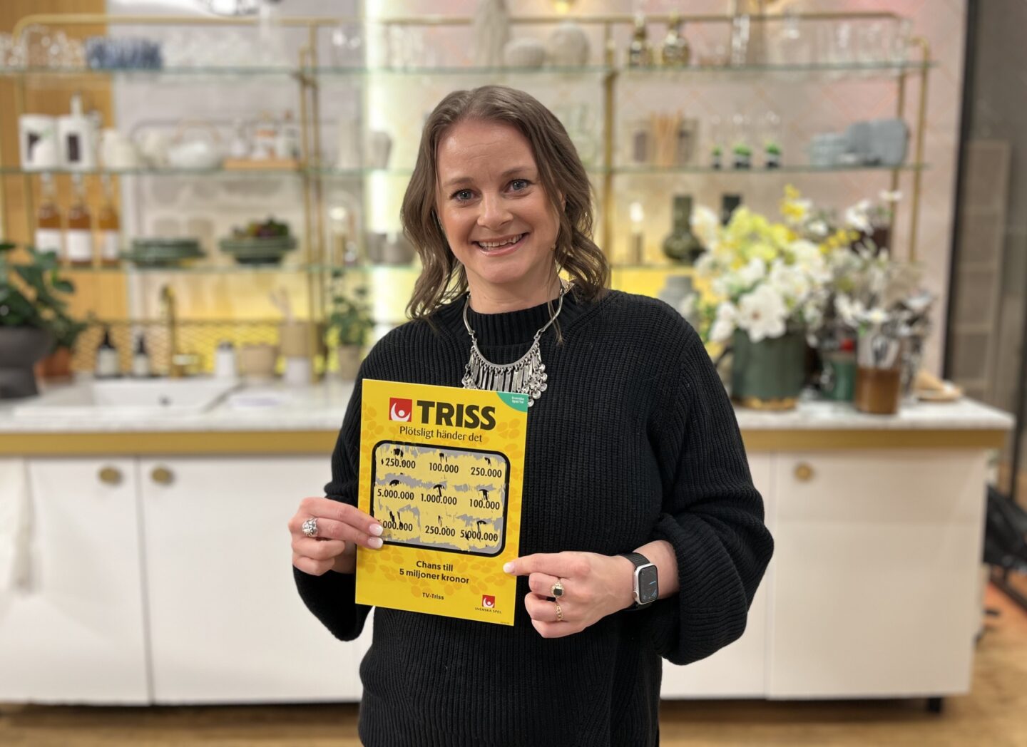 Jenny skrapade fram en kvarts miljon på Triss åt sin pappa