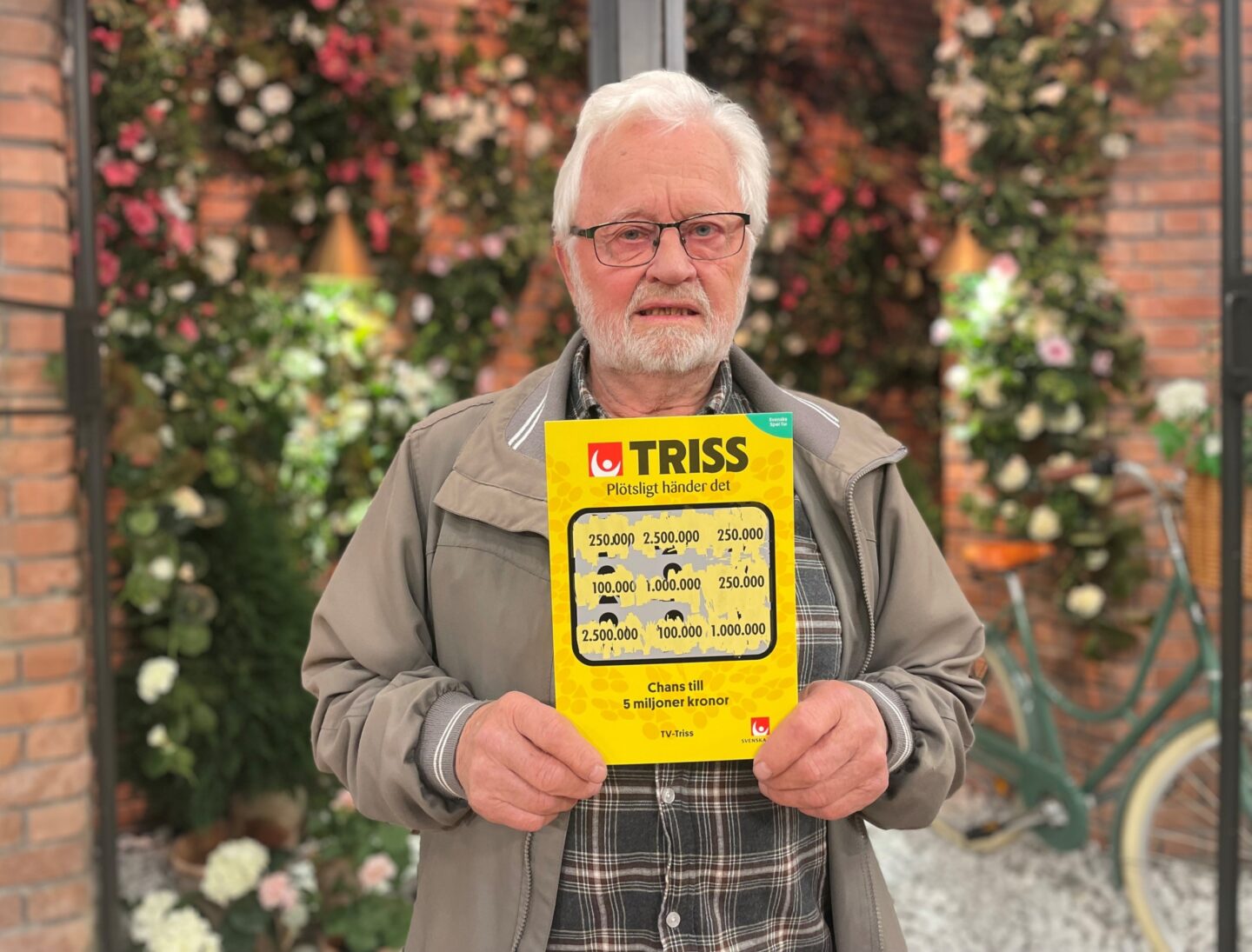 Knut från Genarp skrapade Triss i tv – sätter guldkant på vardagen