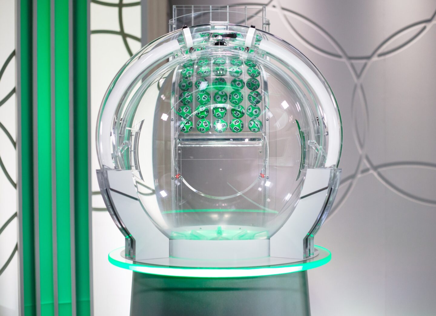 Årets första miljonvinst till Dalarna tog en Lottospelare från Falun kommun hem under onsdagskvällen efter att ha prickat in sju rätt på Lotto 2 och en vinst på en miljon kronor.|