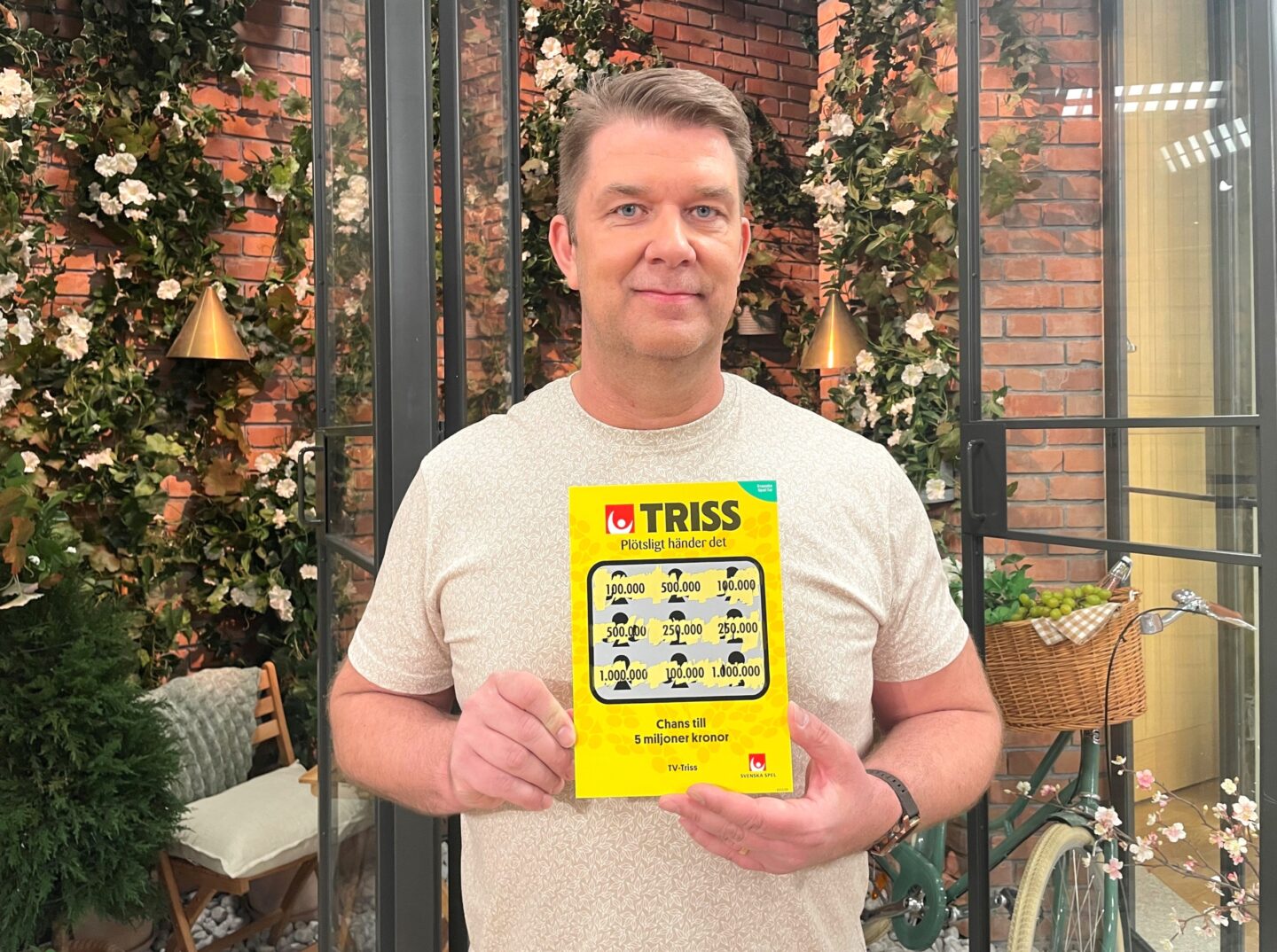 Märstabon Mikael firar Trissvinst med Cypernresa