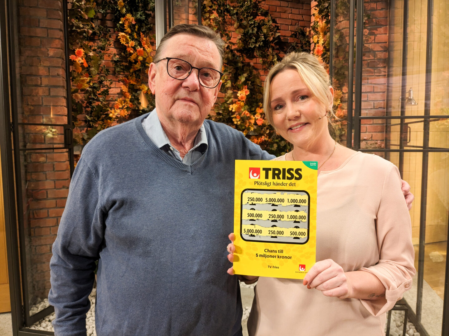 Linda skrapade fram en kvarts miljon kronor på Triss i TV4 Nyhetsmorgon åt sin pappa Börje från Enköping under fars dag.