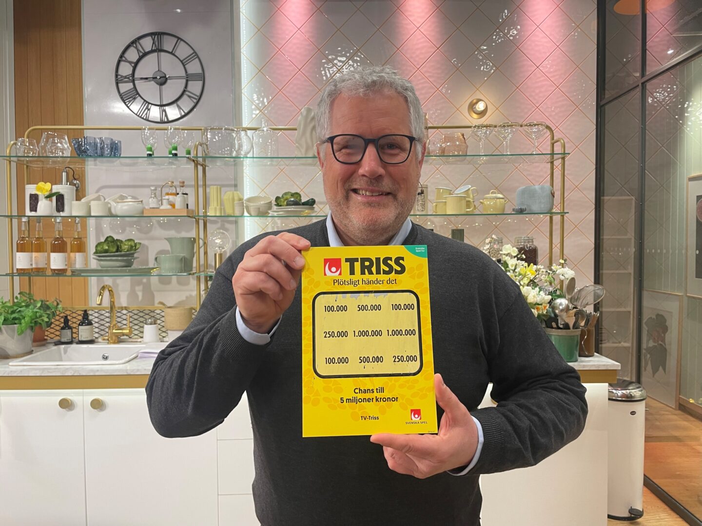 Bankerydsborna Torbjörn och Ulrika skrapade Triss i tv – reser för vinsten|Bankerydsborna Torbjörn och Ulrika skrapade Triss i tv – reser för vinsten
