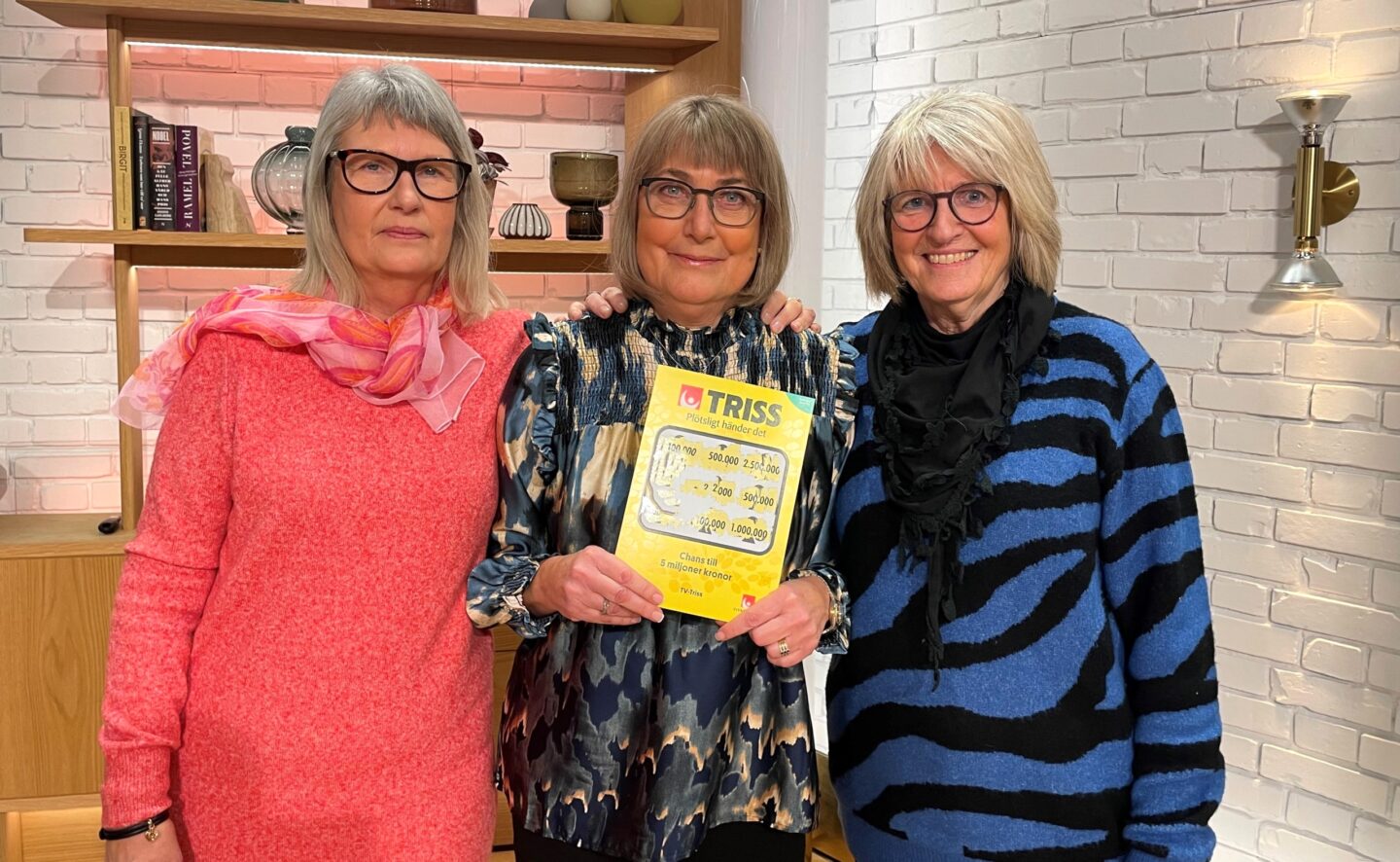 Tre vänner från Bjuv skrapade Triss i tv – åker på sparesa