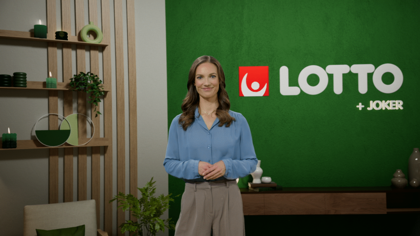 Tio väninnor och arbetskollegor från Oxelösund och Nyköping delar på en miljon kronor i vinst efter sju rätt på Lotto 2 under onsdagens dragning.