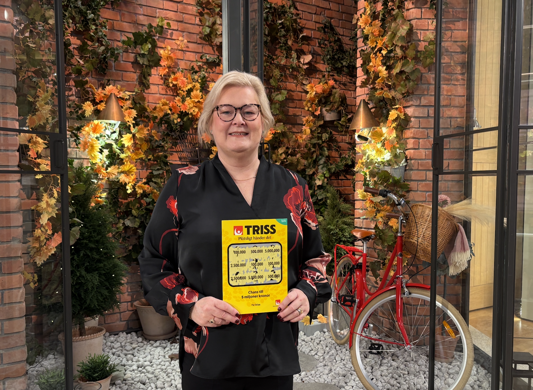 Anette från Limhamn skrapade Triss i tv – firar 25-årig bröllopsdag med resa