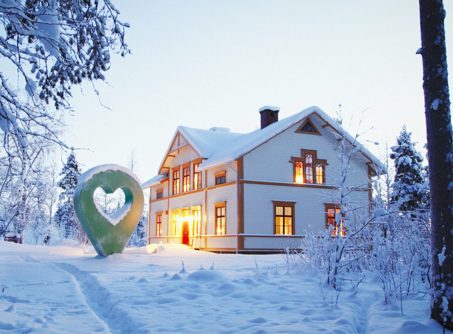 En kvarts miljon kronor till lyckoplats i Härnösands kommun – kvinna lägger vinsten på sitt föräldrahem