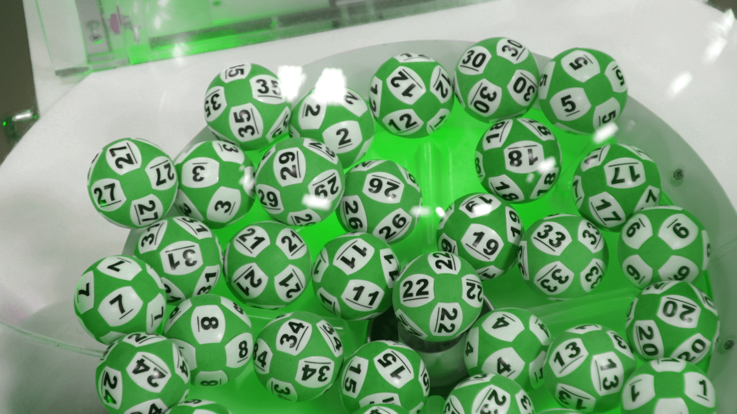 Sju rätt på Lotto 2 gav en miljonvinst till en spelare i Örnsköldsvik. En insats på 50 kronor blev en miljon kronor.