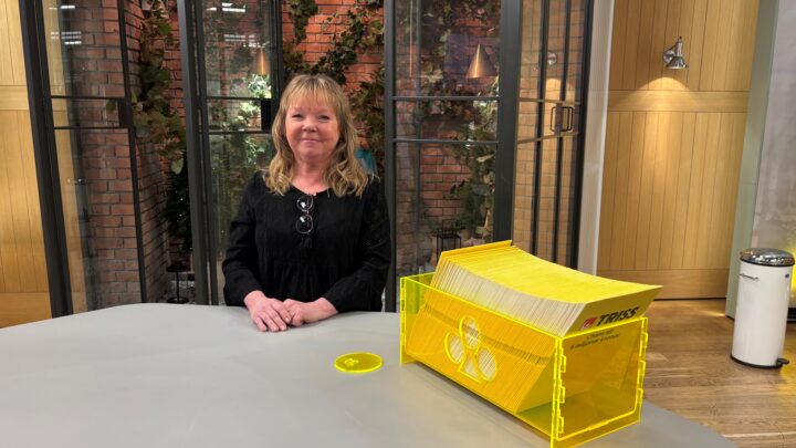 33 år tillsammans firades med 33 Trisslotter – Camilla från Ösmo vann sedan en kvarts miljon i tv