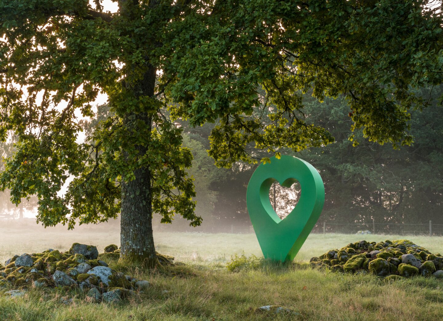Förra veckans tre dragningar av Lyckoplatsen levererade 2 358 vinster till spelare med lyckoplatser runtom i landet. Torsdagens toppvinst gick till en lyckoplats i Halsebo i Åtvidabergs kommun. Platsen betyder mycket för toppvinnaren Anneli från Östmark och hennes familj – och nu har samma koordinater gett henne storvinst för andra gången.