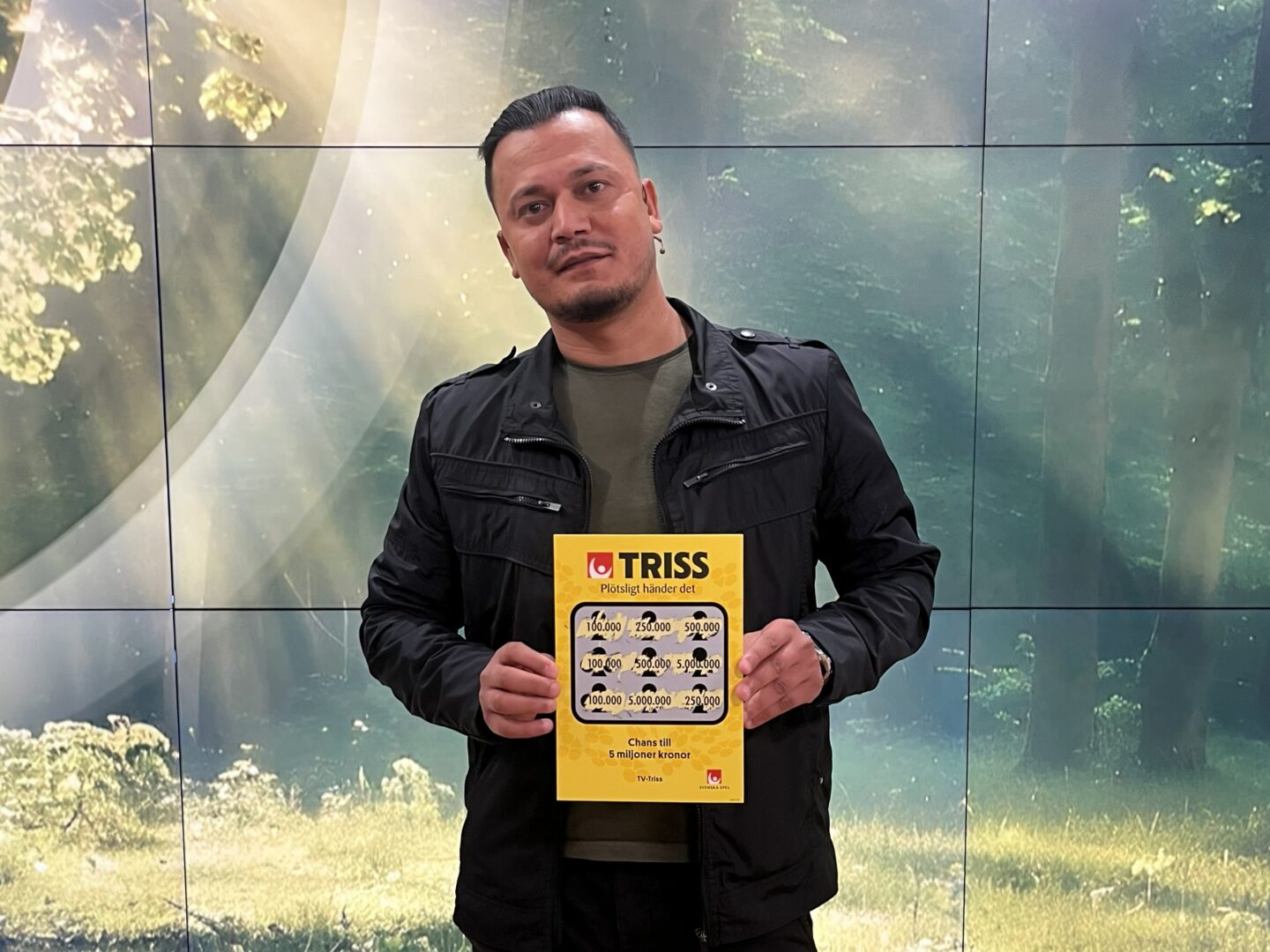 Efter många år av regelbundet Triss-skrapande fick Ardashir från Helsingborg se tre tv-symboler dyka upp på lotten.