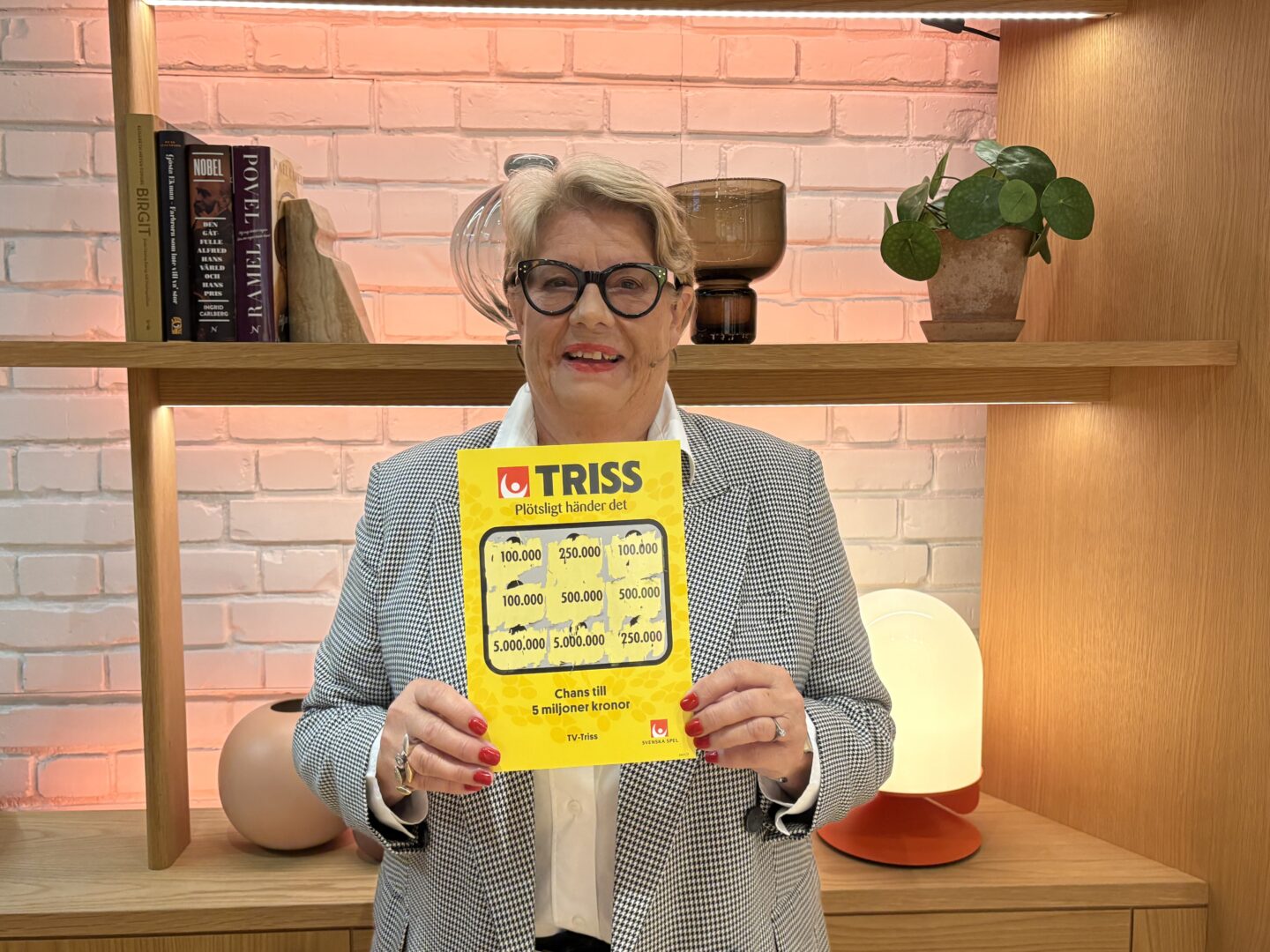 Ulla från Falköping skrapade Triss i tv – vann 100 000 kronor
