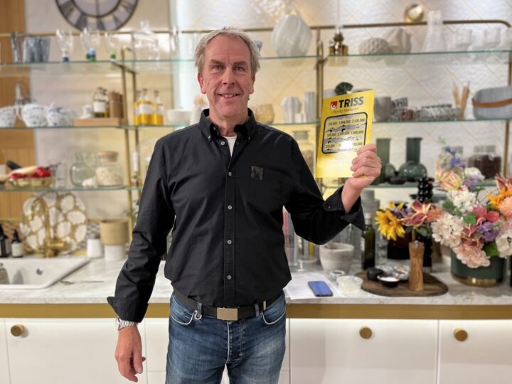 Svante från Katrineholm efter att ha skrapat fram 100 000 kronor på Triss i TV4 Nyhetsmorgon.