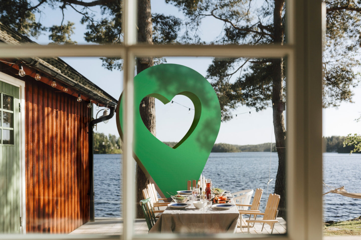 När en man från Östhammars kommun valde ett café i Börtnan som sin lyckoplats kunde han inte ana att det skulle leda till en toppvinst på 500 000 kronor i Lyckoplatsens stora söndagsdragning. Cafét upptäckte han under en familjeutflykt i Jämtland förra sommaren – och på måndagsförmiddagen fick han ta emot det överraskande vinstbeskedet.